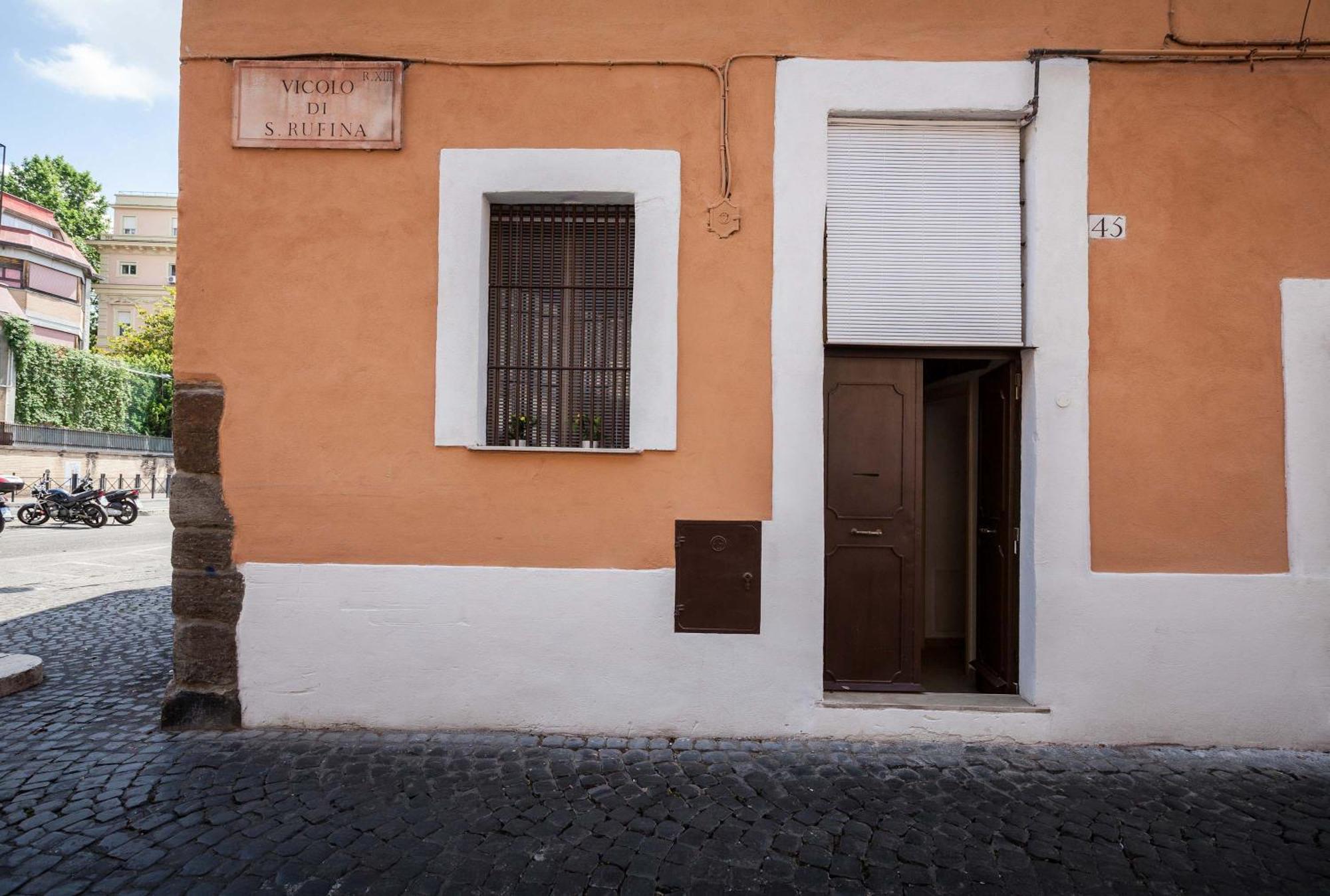 Boccanera A Trastevere Holiday Apartment Rom Exteriör bild